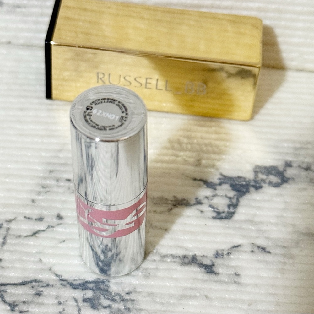 YSL Loveshine Lipstick 150 Nude Lingerie - Picture 5 of 8